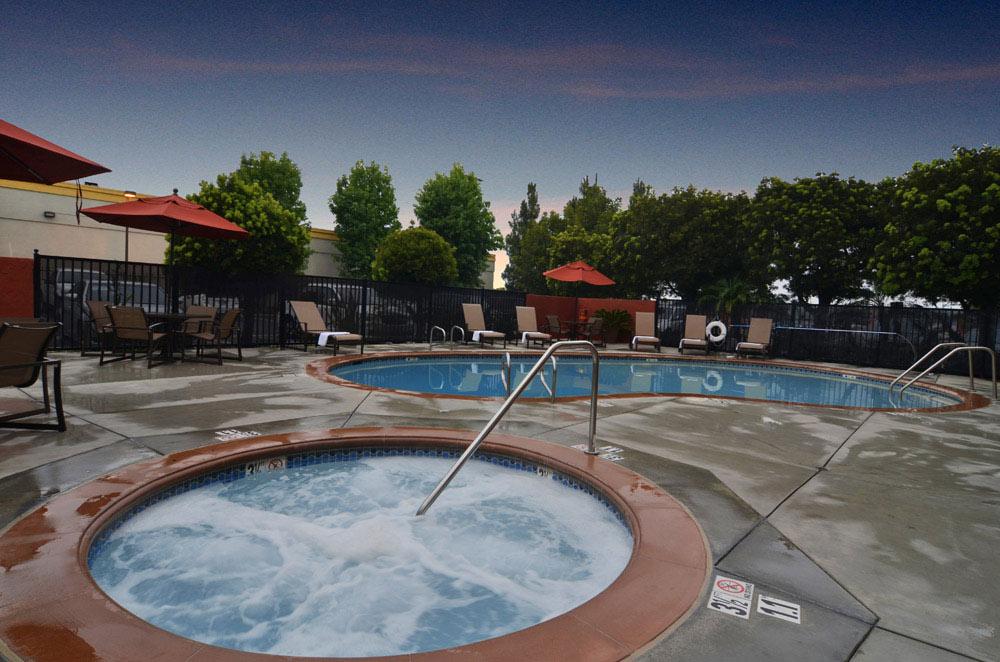 Fairfield Inn & Suites Anaheim North Buena Park Exterior photo