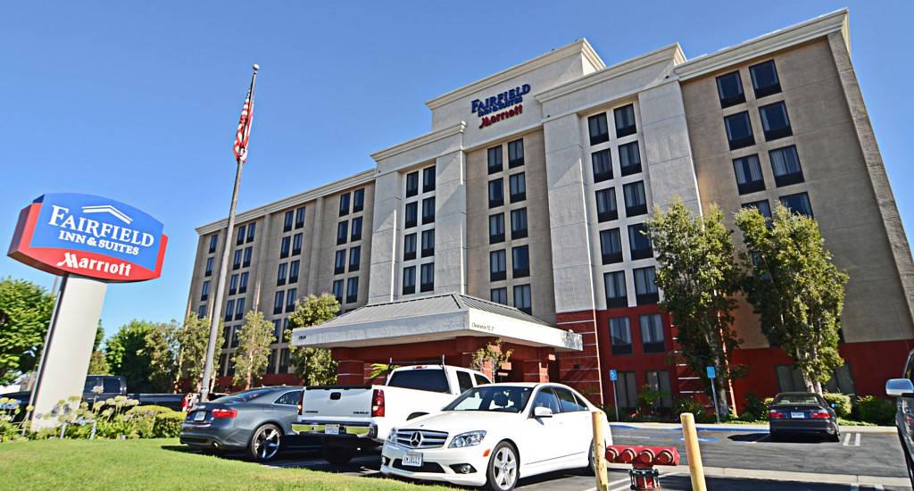 Fairfield Inn & Suites Anaheim North Buena Park Exterior photo