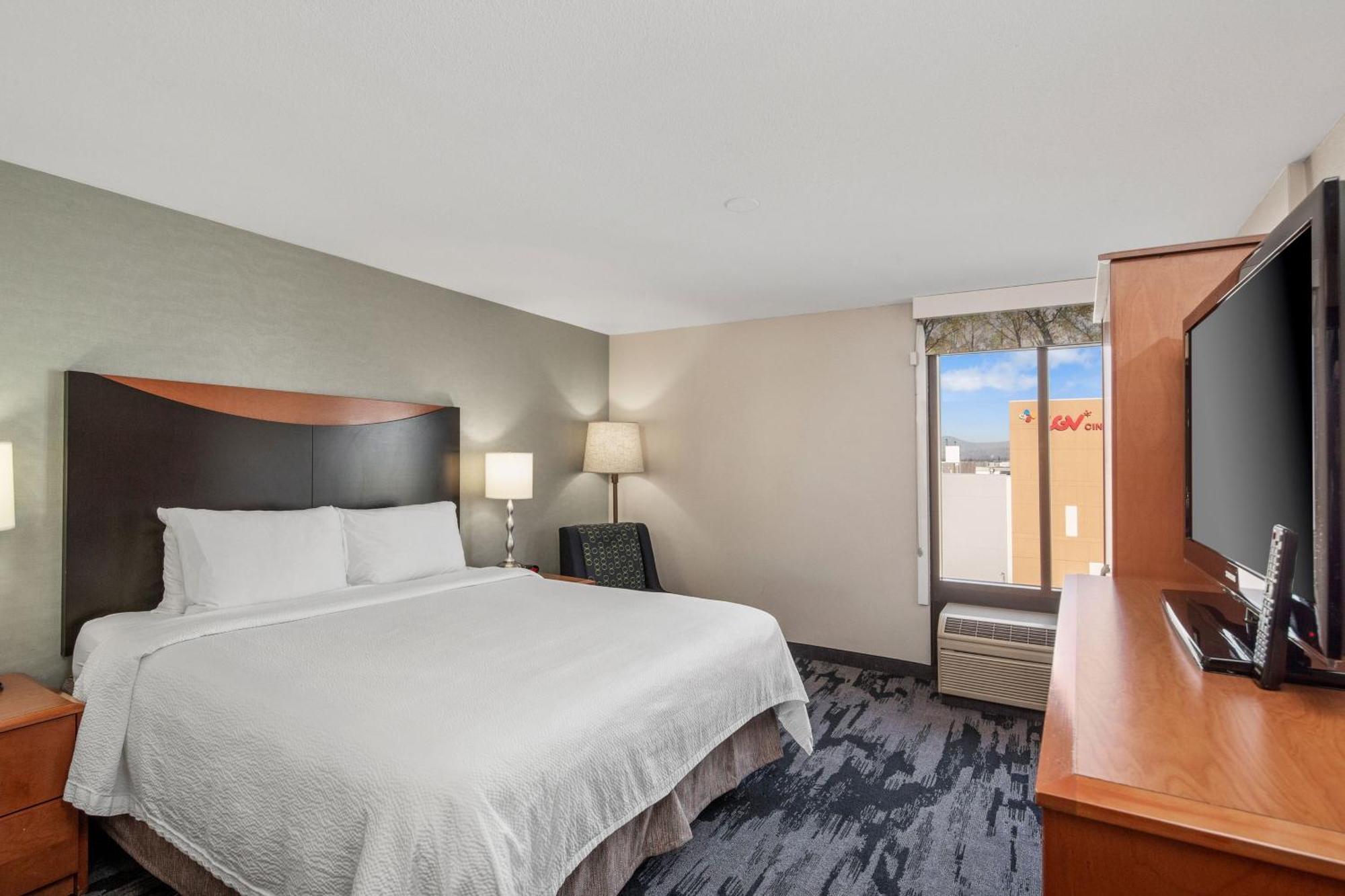 Fairfield Inn & Suites Anaheim North Buena Park Exterior photo